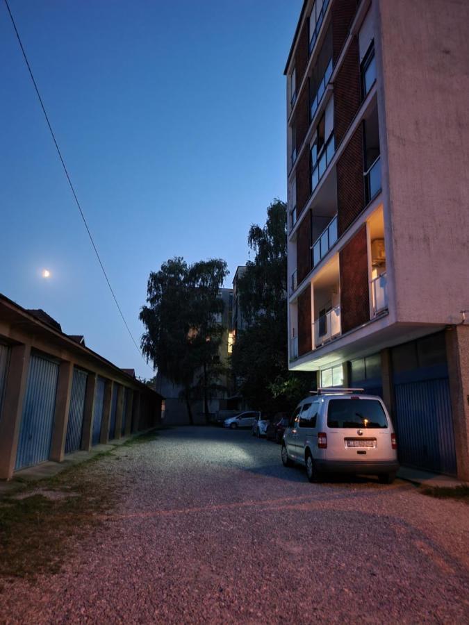 Dolly Apartment Airport Velika Gorica Exterior foto